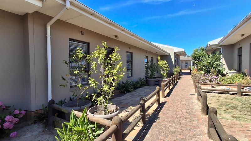 To Let 2 Bedroom Property for Rent in St Dumas Western Cape